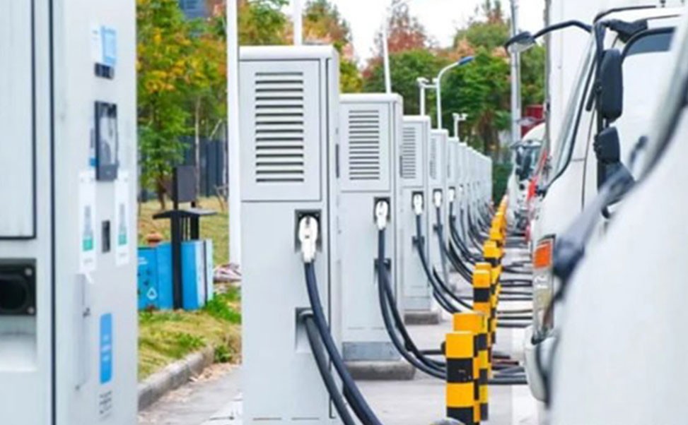 未來(lái)出行的智能守護(hù)者——汽車充電樁智能化解決方案全應(yīng)用